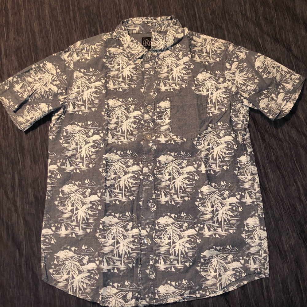 Retro Fit Tropical Pattern Short Sleeve Button Up
